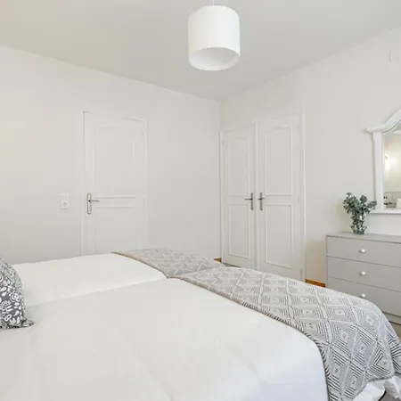 Chalet La Casona De Proxima A Ribadesella Llovio