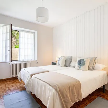 La Casona De Proxima A Ribadesella Llovio